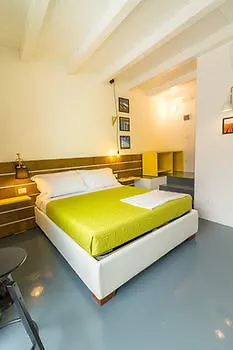 Hotel Curu *